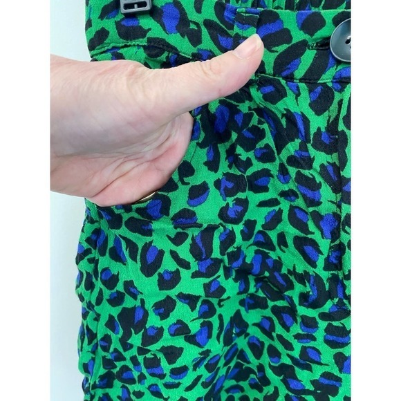 BERSHKA shorts sz L - Picture 3 of 5